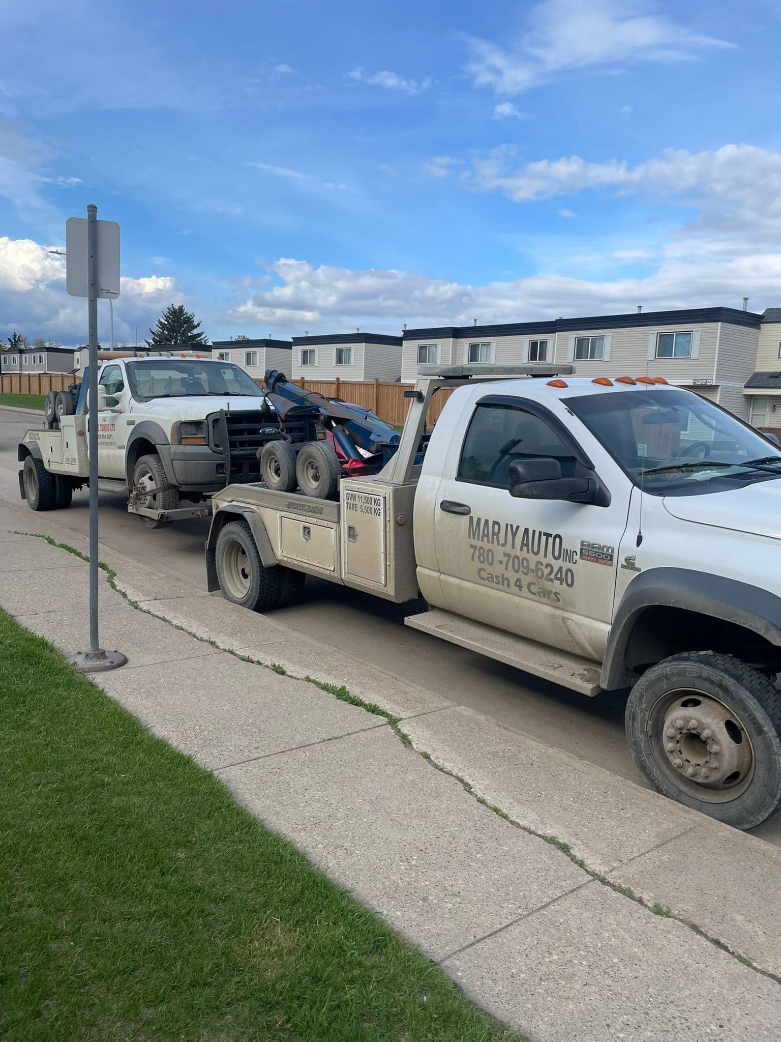 free junk car towing Edmonton